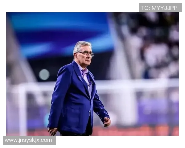 47岁前国足教练重返足球圈分享执教经验与未来展望